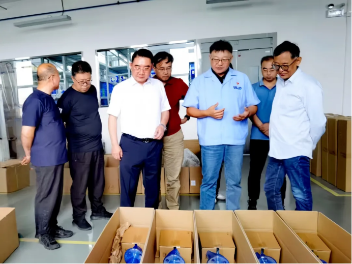 公司新闻，接见团，互换